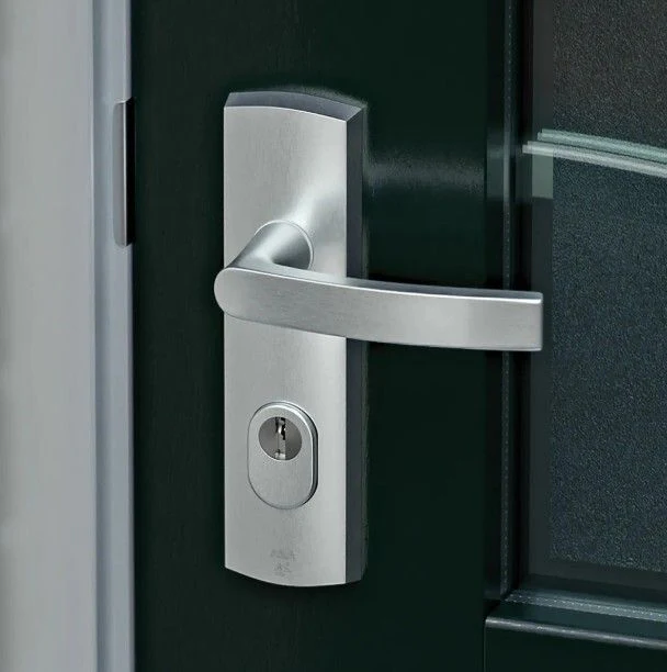 AXA Home Security veiligheidsbeslag schild+profielcilindergat SKG*** 2st - Image 3