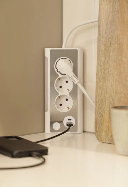 Q-Link stekkerdoos 3-voudig 3x geaard, 1x USB A, 1x USB C wit 1,5m - Image 7