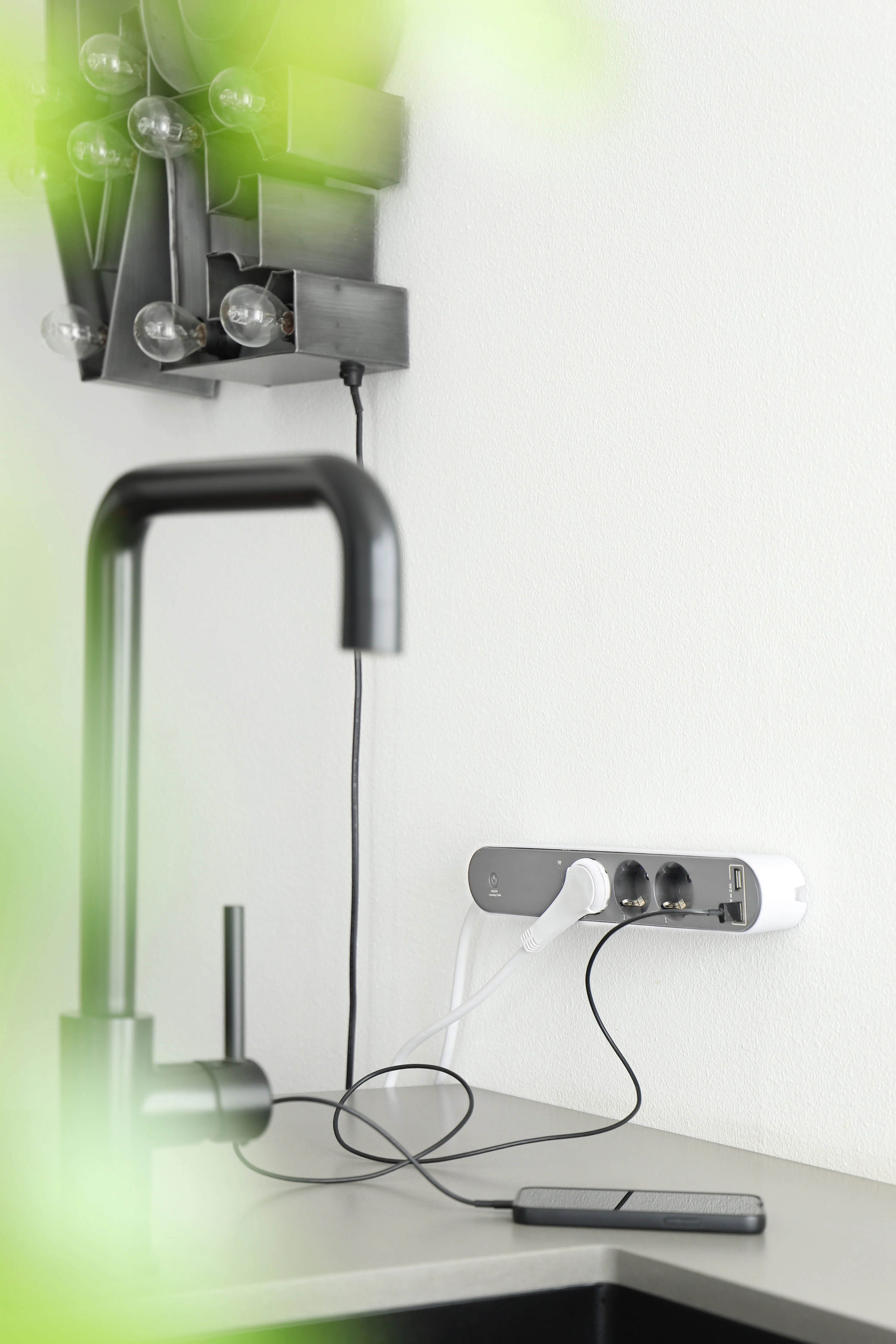 Q-Link stekkerdoos 3-voudig 3x geaard, 2x USB A wit 1,5m - Image 8